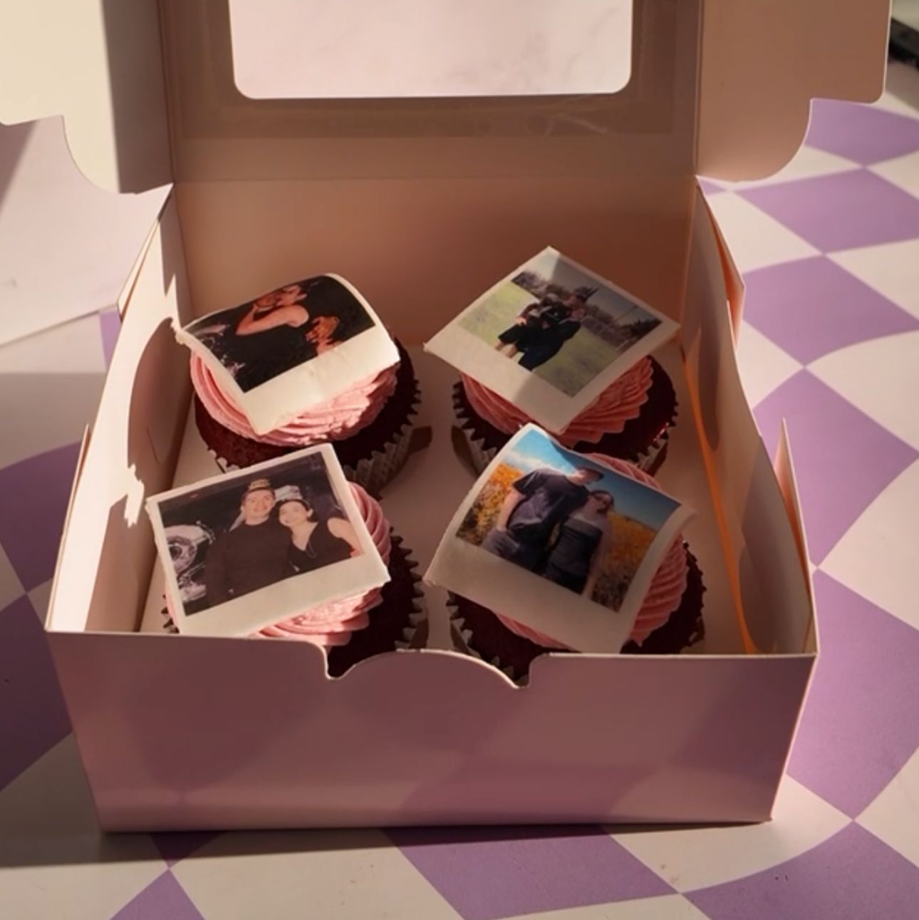 POLAROID CUPCAKES
